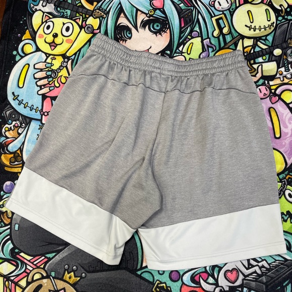 Adidas  shorts zipper pocket gray - Picture 5 of 5